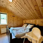 Indoor Hot Tub, Views & Nature, Cosy Family At Filefjell