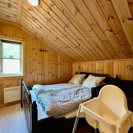 Indoor Hot Tub, Views & Nature, Cosy Family At Filefjell